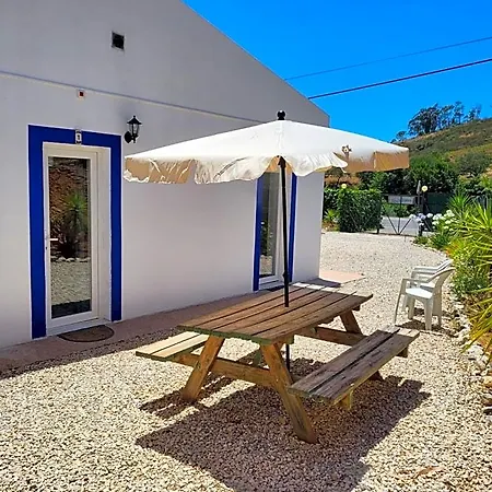 Casa Rochinha Bed and breakfast